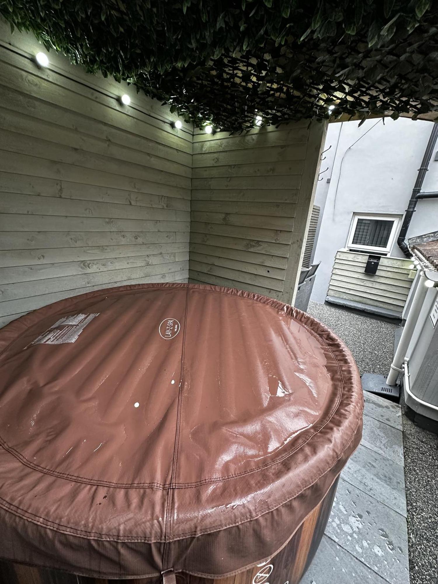 Albert Luxury Hottub & Jacuzzi Apartments Blackpool Habitación foto